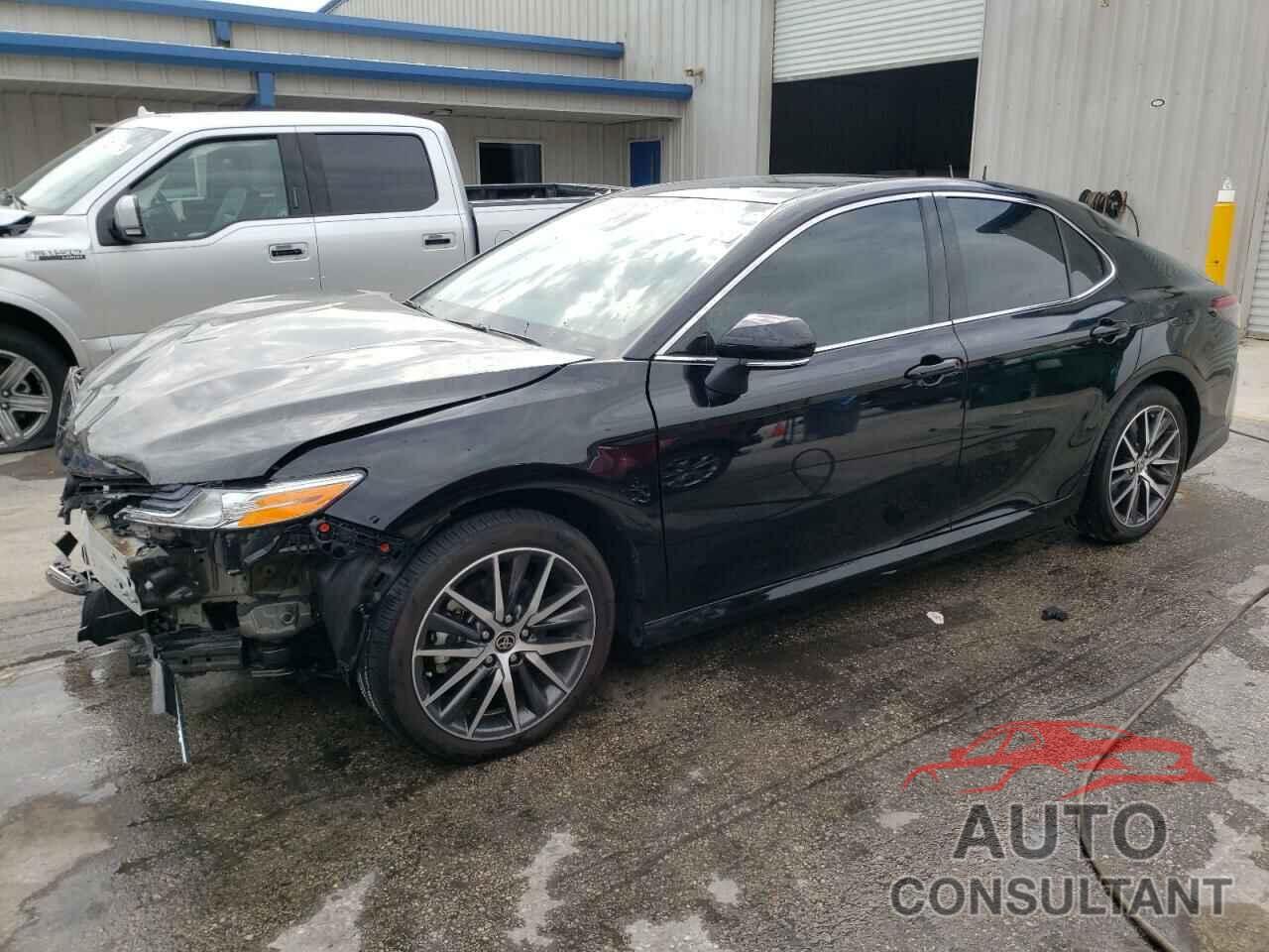 TOYOTA CAMRY 2023 - 4T1F11AK8PU149977