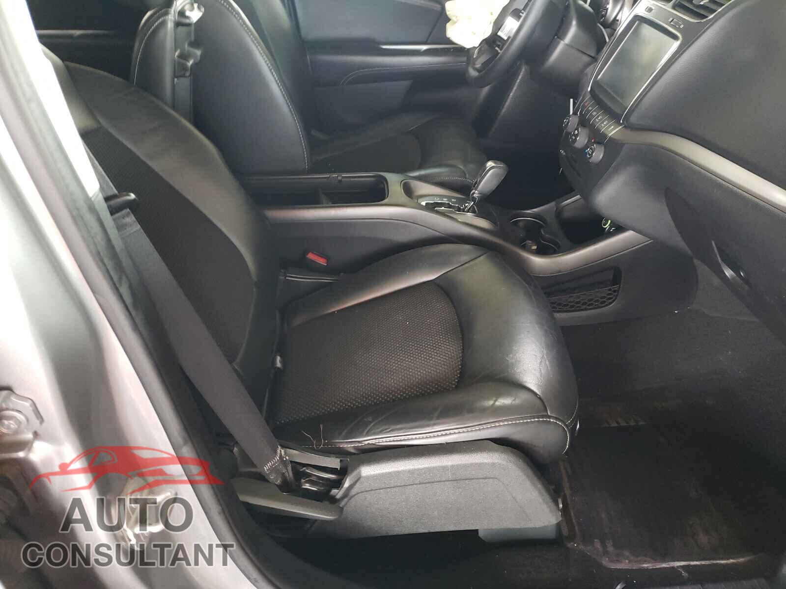 DODGE JOURNEY 2017 - 3C4PDCGBXHT501438