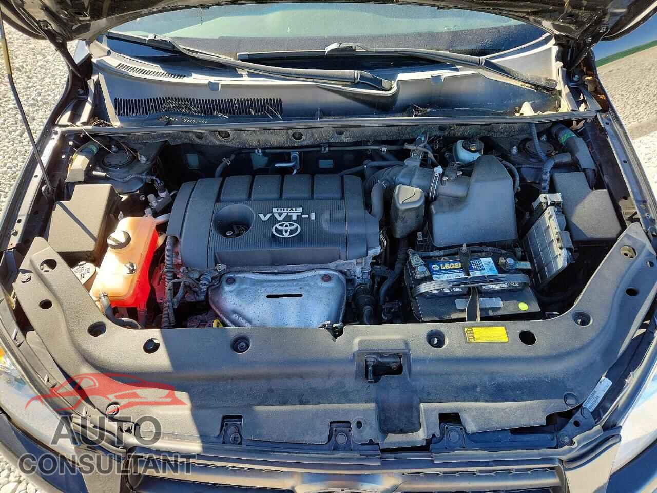 TOYOTA RAV4 2011 - JTMBF4DVXBD040330