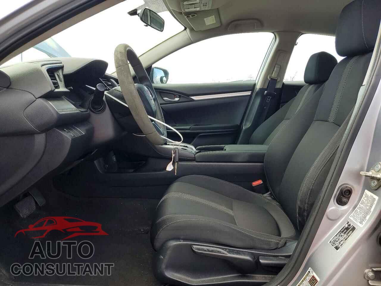 HONDA CIVIC 2017 - 19XFC2F58HE018149