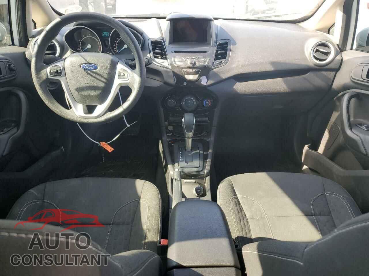 FORD FIESTA 2017 - 3FADP4EJ7HM136386