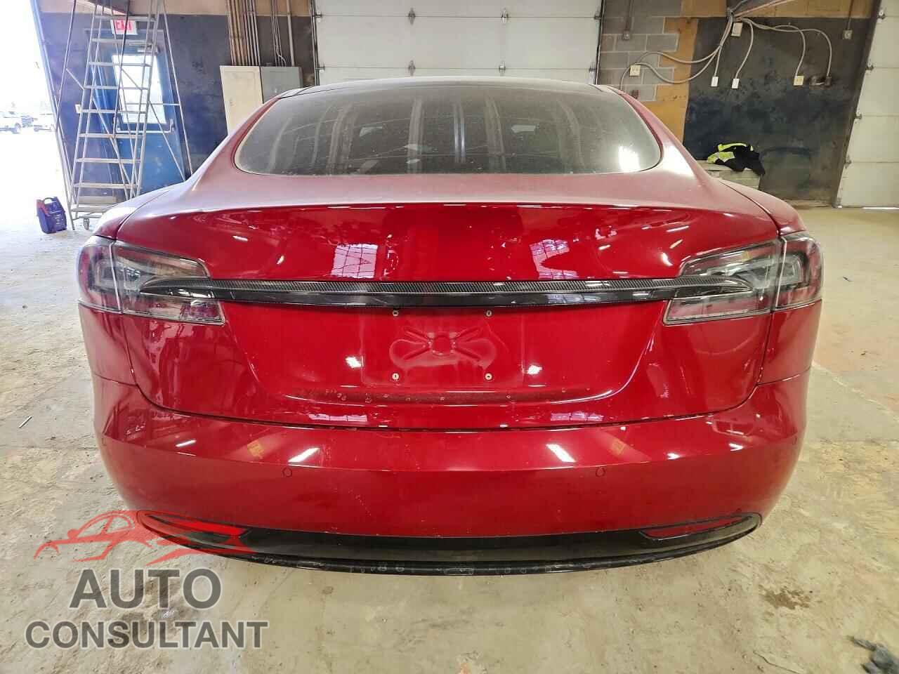 TESLA MODEL S 2018 - 5YJSA1E25JF286291