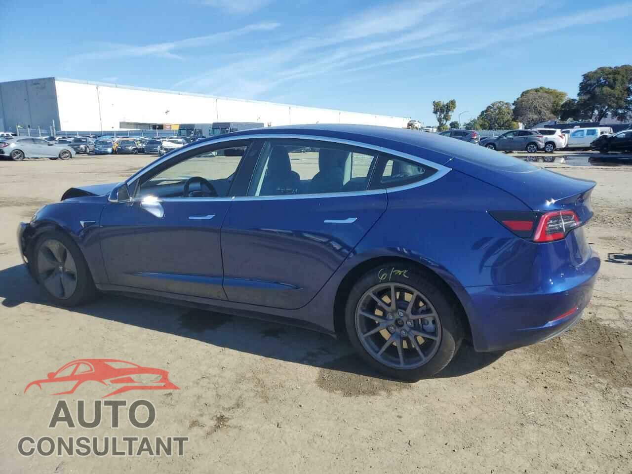 TESLA MODEL 3 2018 - 5YJ3E1EA8JF009022