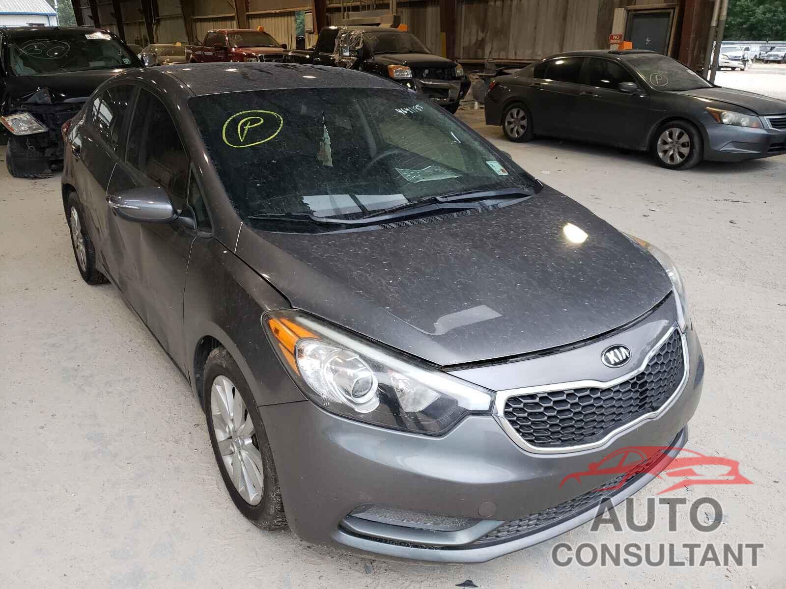 KIA FORTE 2016 - KNAFX4A6XG5439166