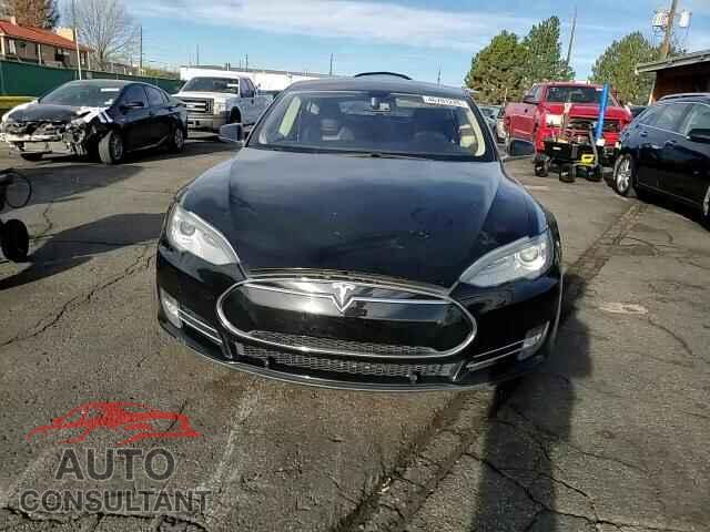 TESLA MODEL S 2013 - 5YJSA1CN1DFP16187