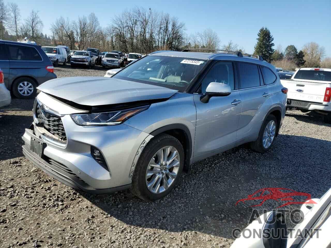 TOYOTA HIGHLANDER 2023 - 5TDKDRBH1PS047176