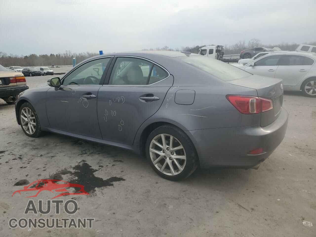 LEXUS IS 2012 - JTHCF5C28C5054111