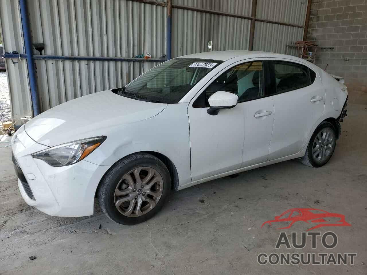 TOYOTA YARIS 2018 - 3MYDLBYV8JY327520