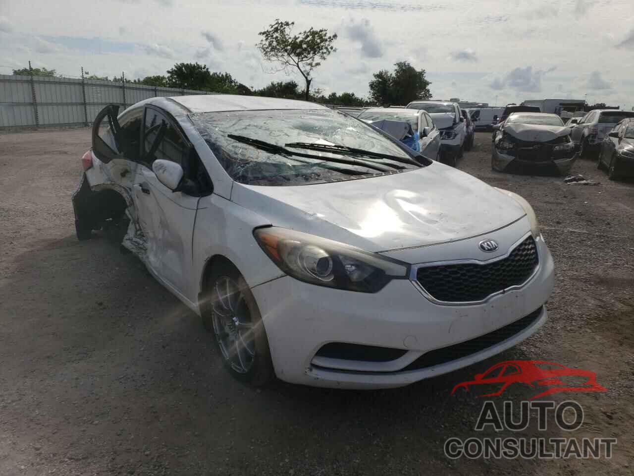 KIA FORTE 2016 - KNAFK4A67G5496374