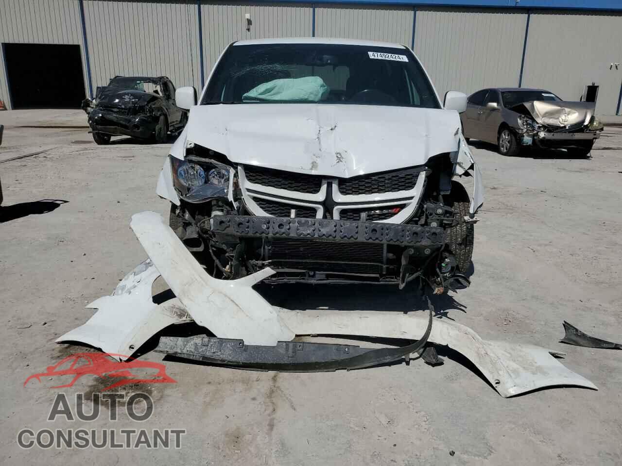 DODGE CARAVAN 2018 - 2C4RDGEG8JR140587