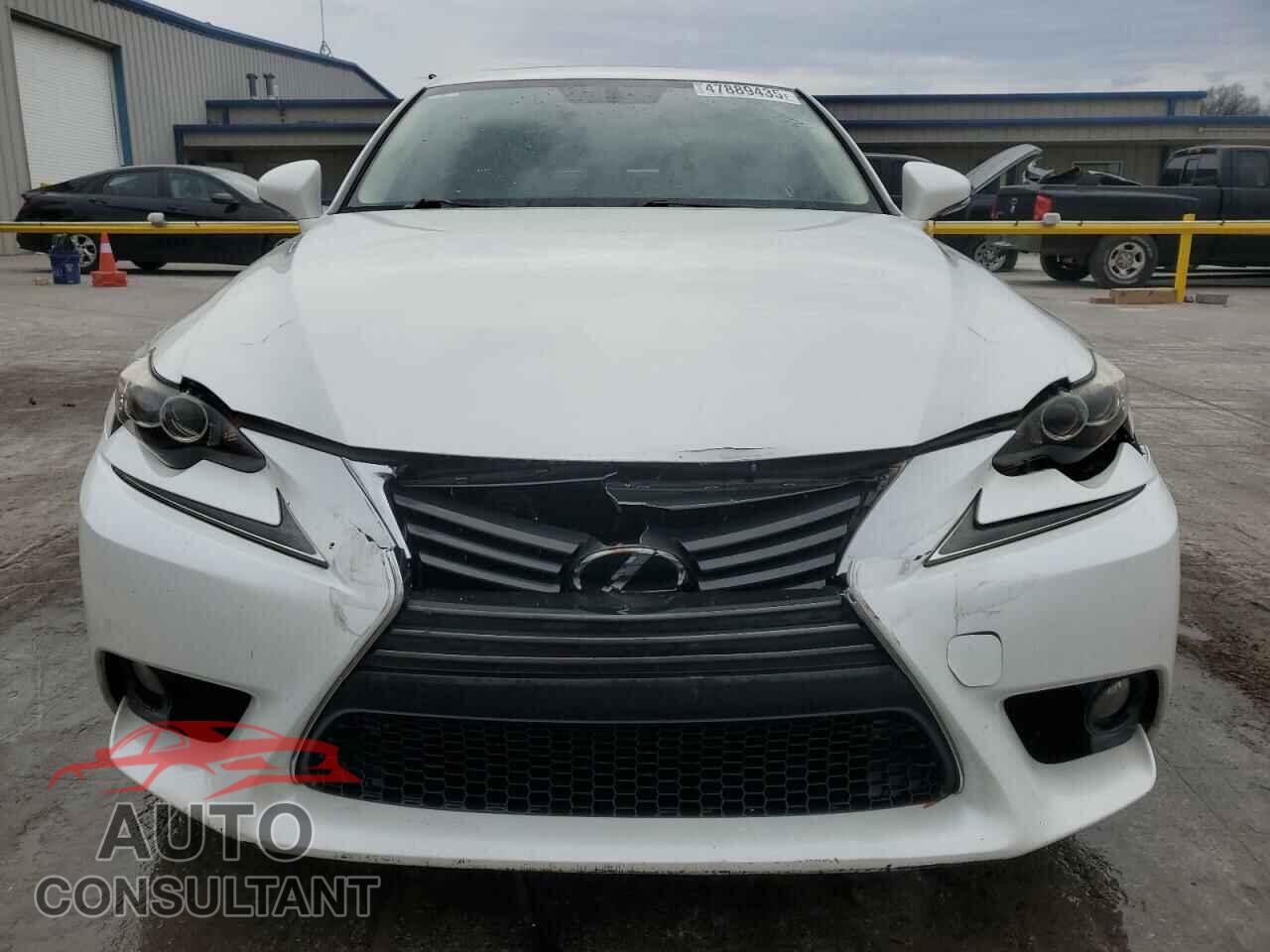 LEXUS IS 2014 - JTHCF1D22E5003147