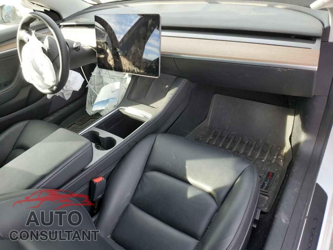 TESLA MODEL 3 2021 - 5YJ3E1EAXMF088035