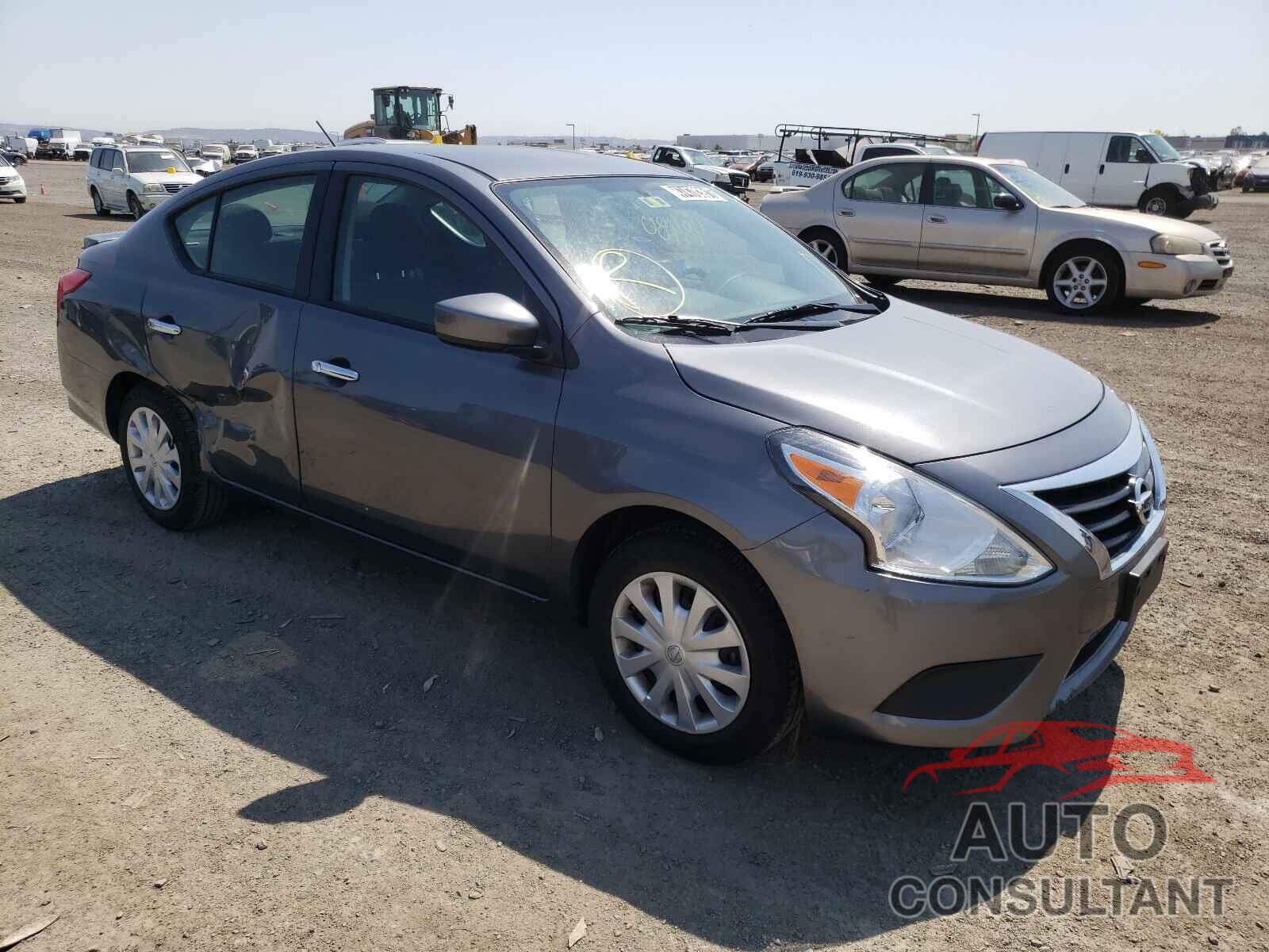 NISSAN VERSA 2019 - 3N1CN7AP0KL864817