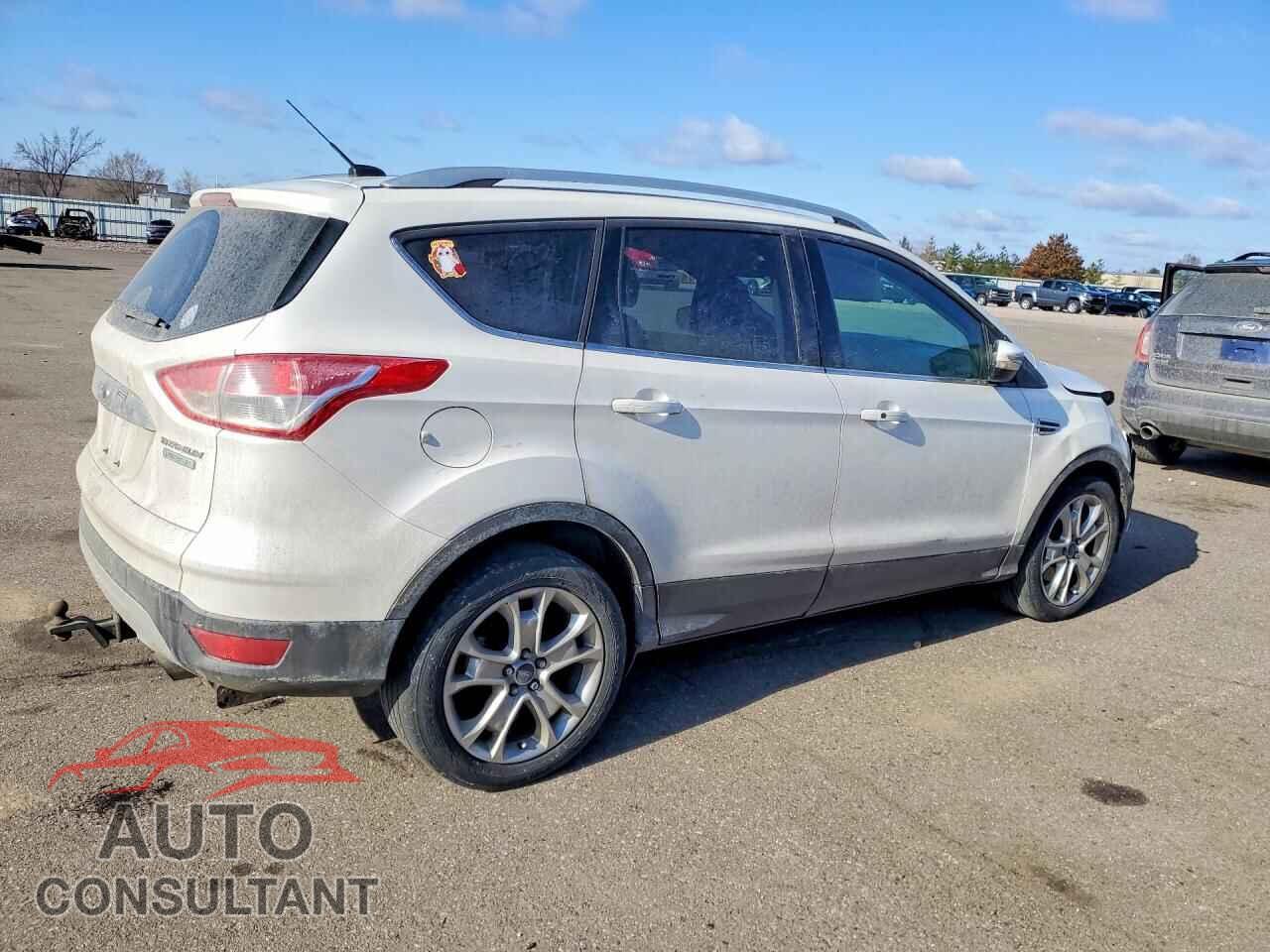 FORD ESCAPE 2015 - 1FMCU0J90FUB69768