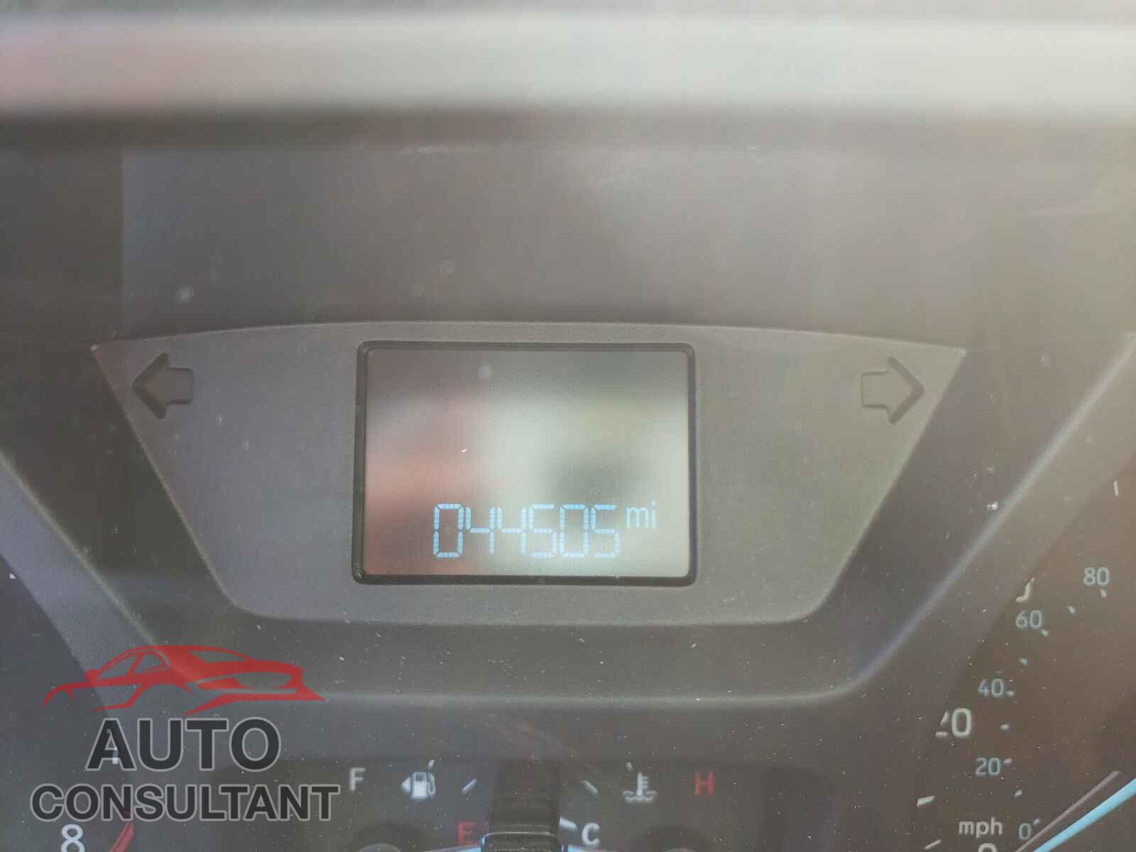 FORD TRANSIT CO 2018 - 1FTYR2CM1JKA76884