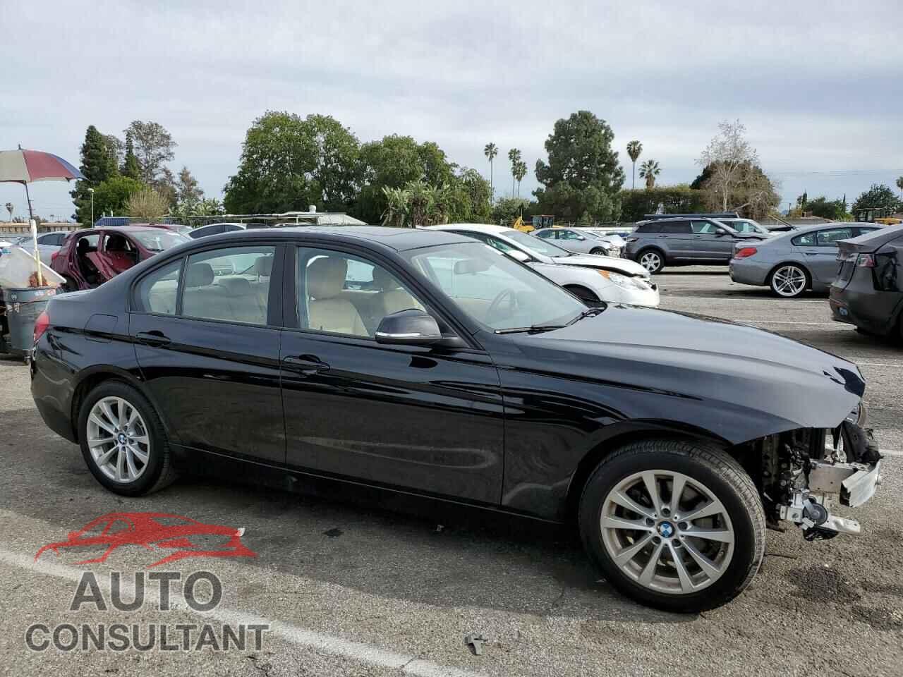 BMW 3 SERIES 2016 - WBA8E1G51GNU10067