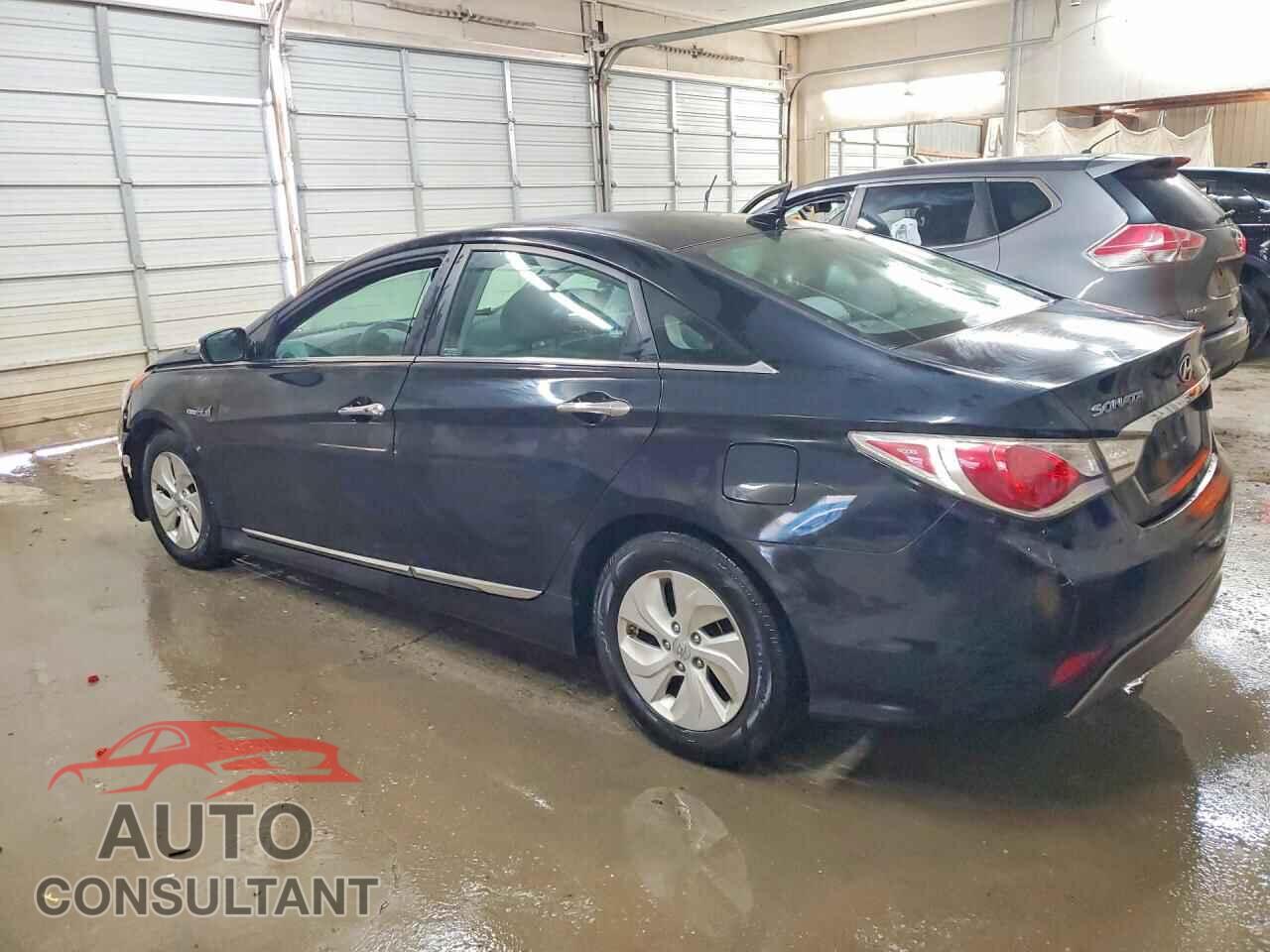 HYUNDAI SONATA 2013 - KMHEC4A44DA066360