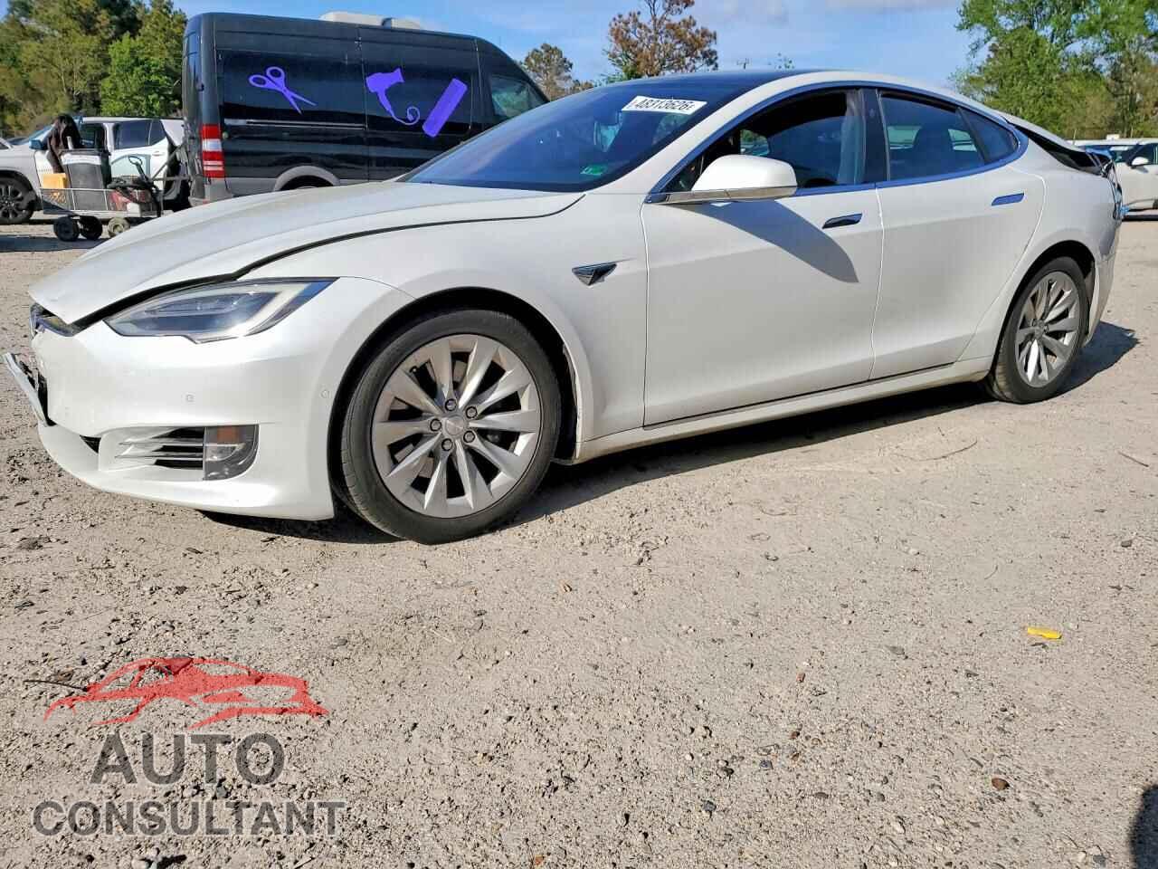 TESLA MODEL S 2019 - 5YJSA1E27KF302959