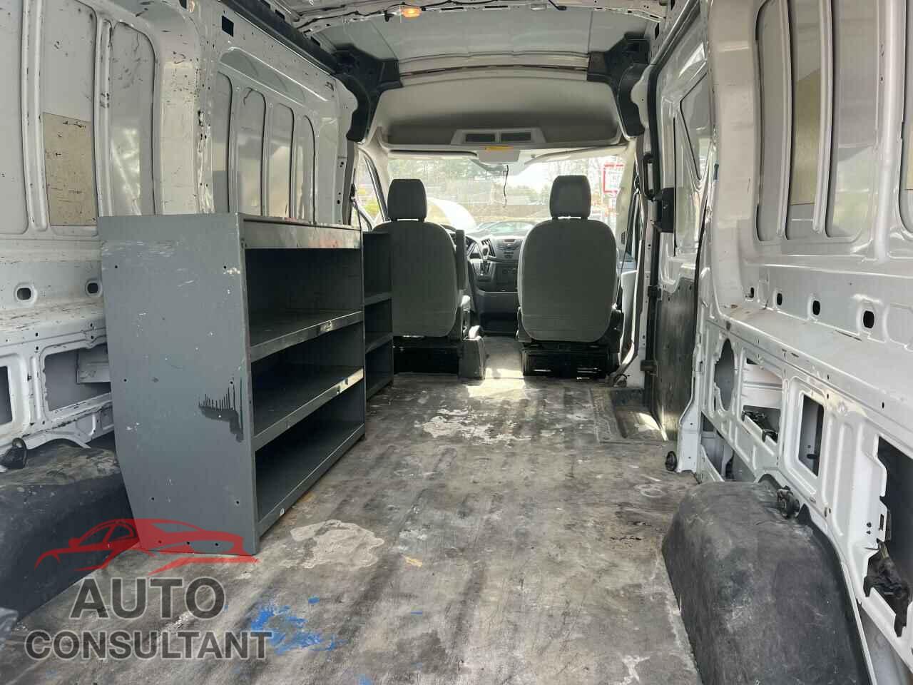 FORD TRANSIT 2015 - 1FTNR2CM2FKB11359