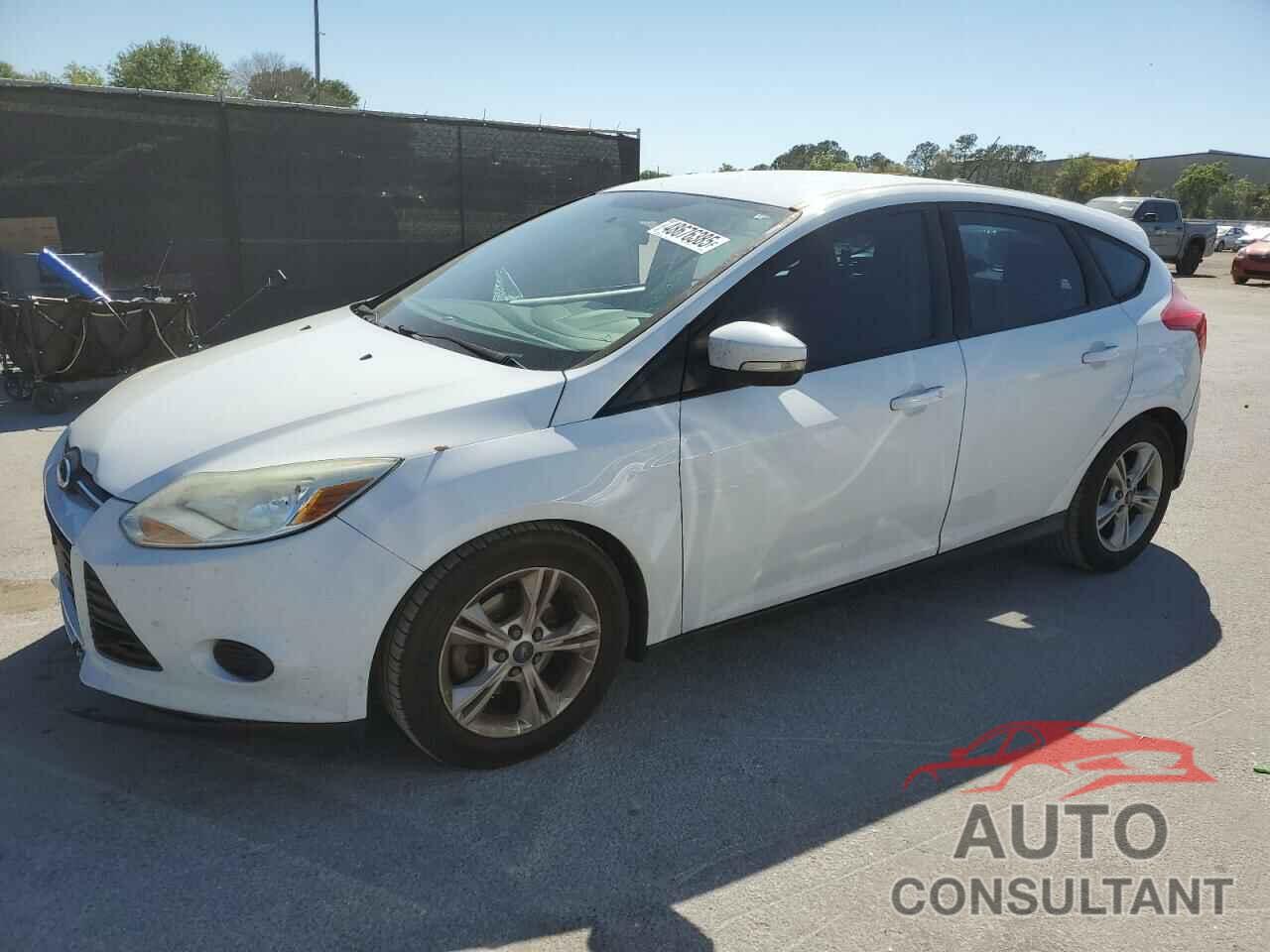 FORD FOCUS 2014 - 1FADP3K24EL447925