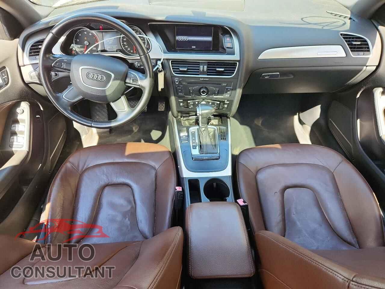 AUDI A4 2013 - WAUBFAFL2DA144614