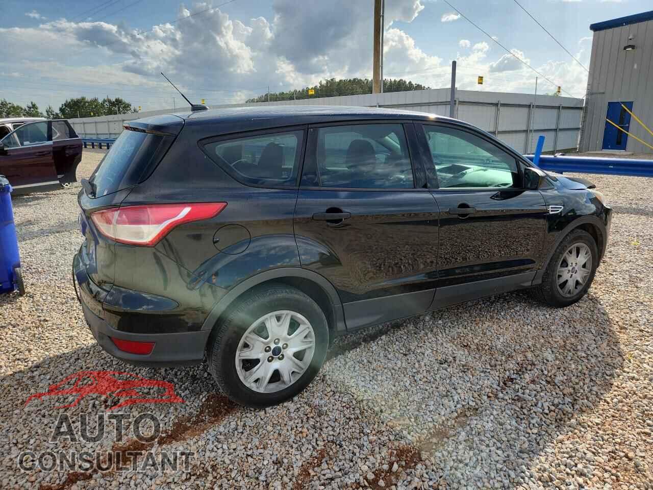 FORD ESCAPE 2016 - 1FMCU0F77GUB11312