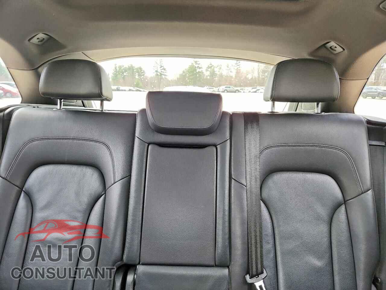 AUDI Q5 2017 - WA1M2AFP6HA089773