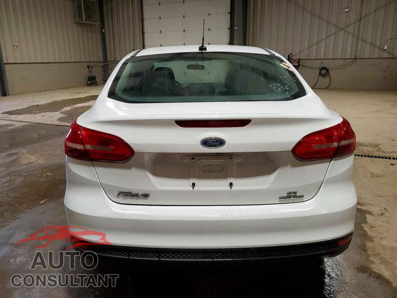 FORD FOCUS 2016 - 1FADP3F27GL257498