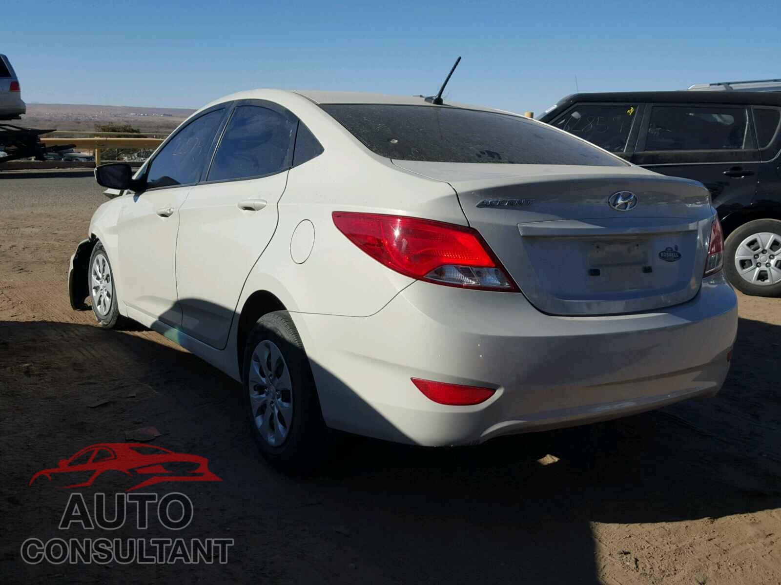 HYUNDAI ACCENT 2016 - KMHCT4AE2GU083385