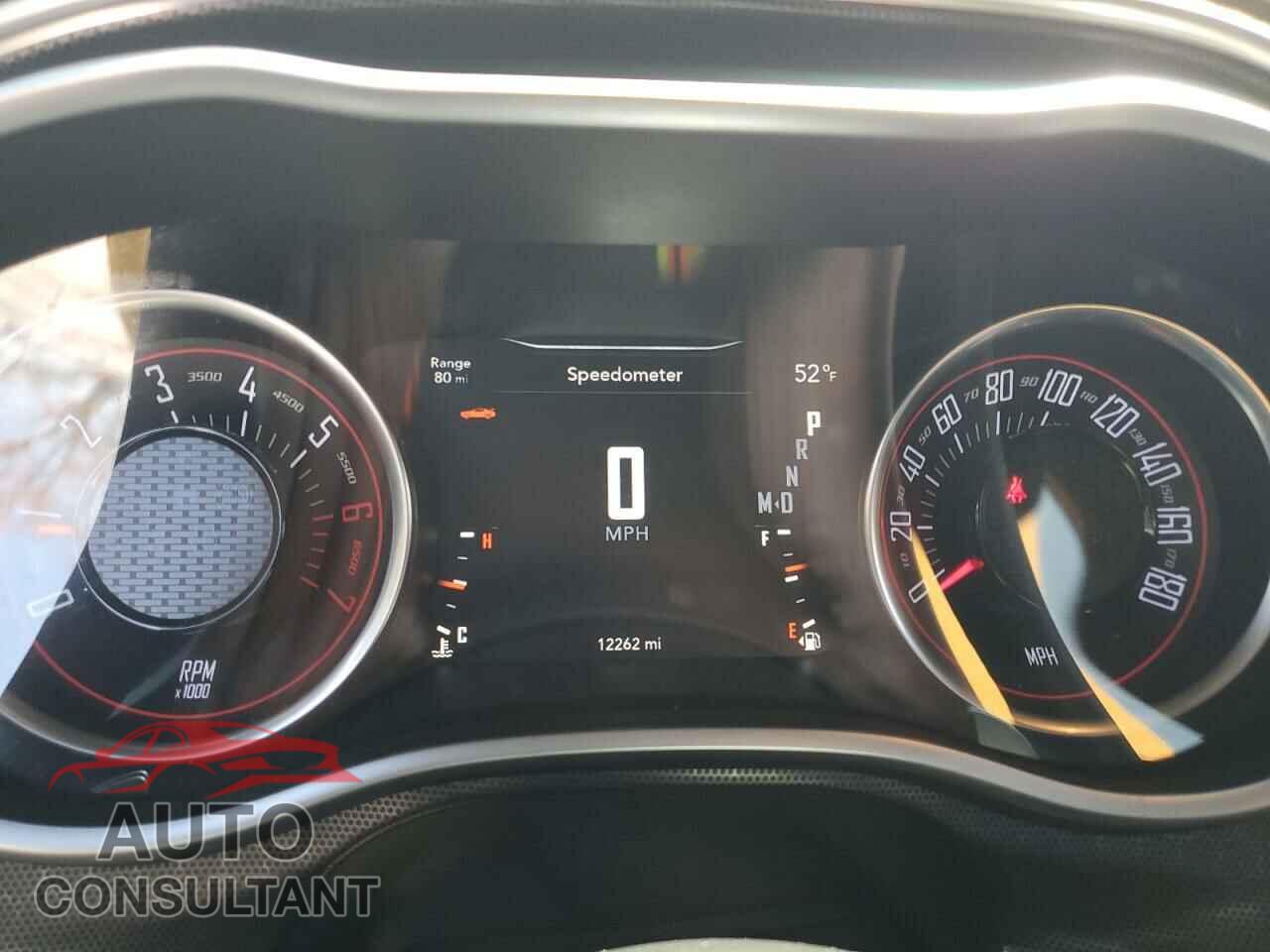 DODGE CHALLENGER 2018 - 2C3CDZFJ3JH334613