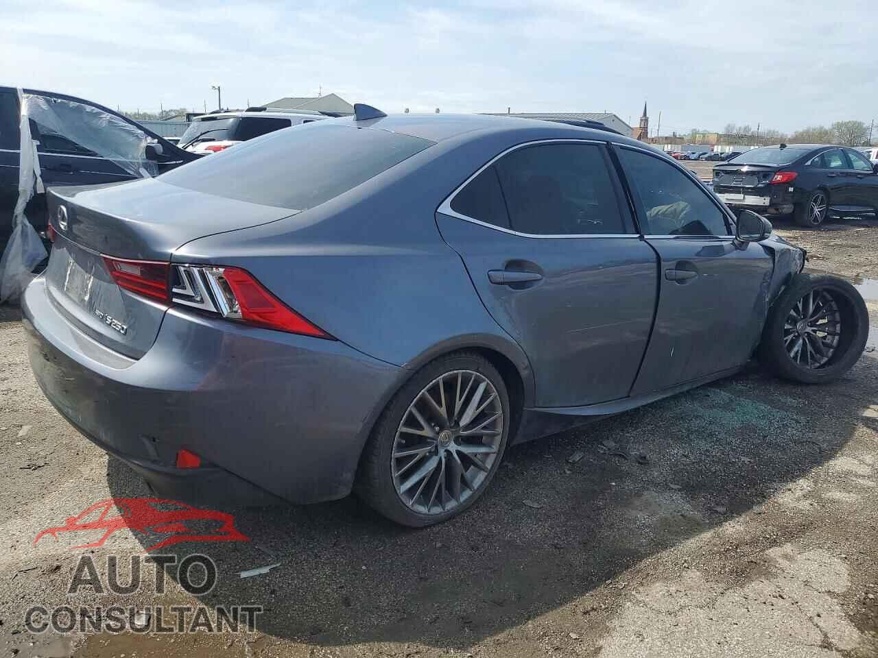 LEXUS IS 2015 - JTHCF1D20F5025701