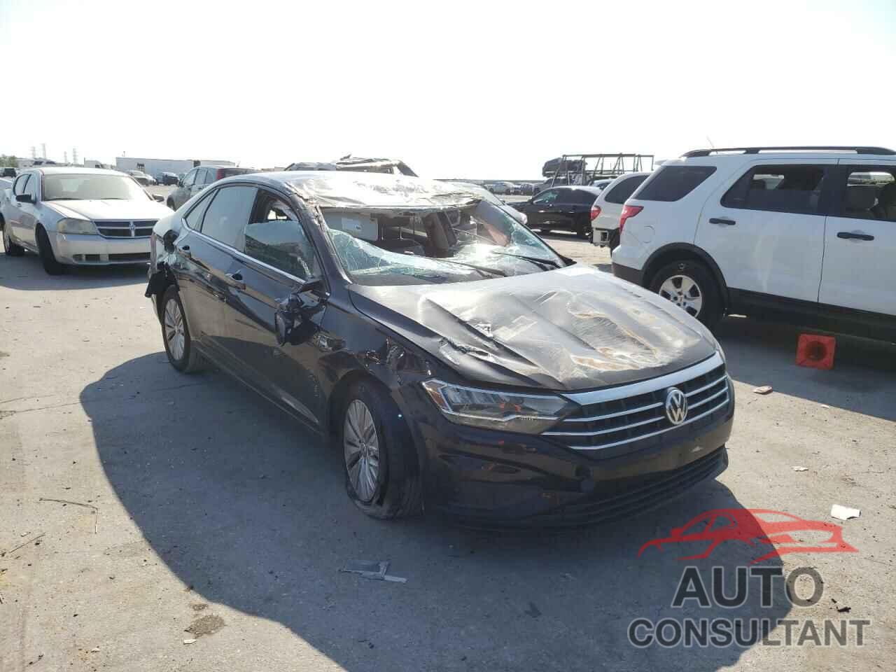 VOLKSWAGEN JETTA 2019 - 3VWC57BUXKM140075
