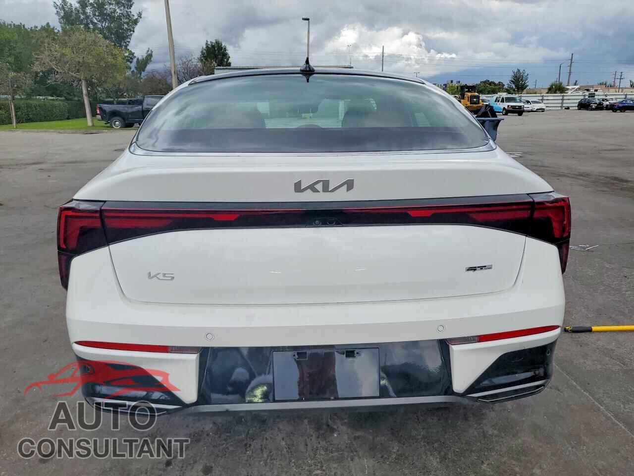 KIA K5 2025 - KNAG64J75S5367608