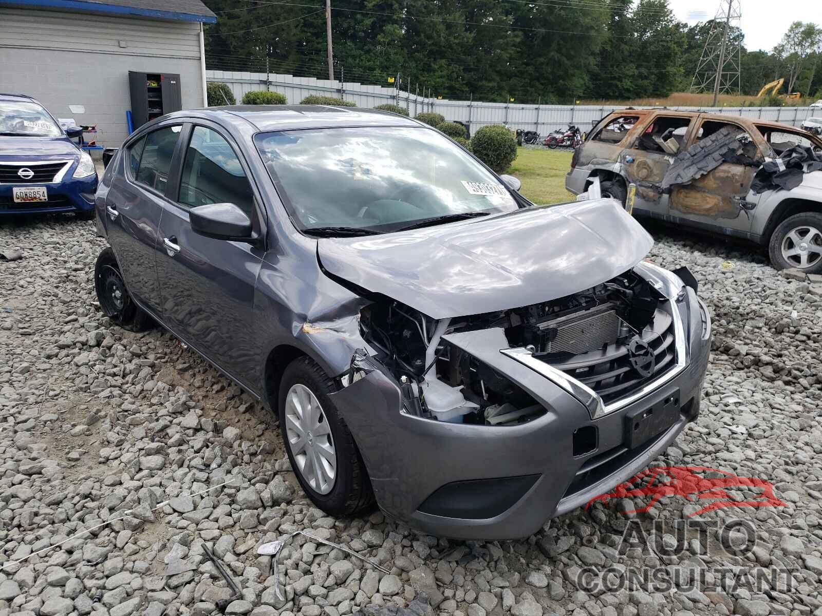 NISSAN VERSA 2019 - 3N1CN7AP7KL854480