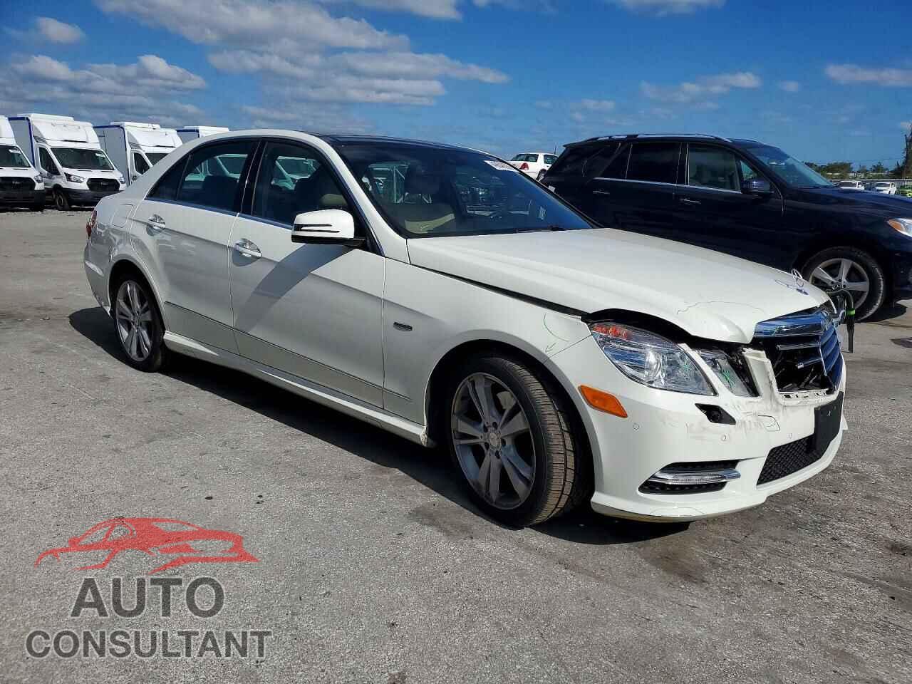 MERCEDES-BENZ E-CLASS 2012 - WDDHF8JB5CA615244