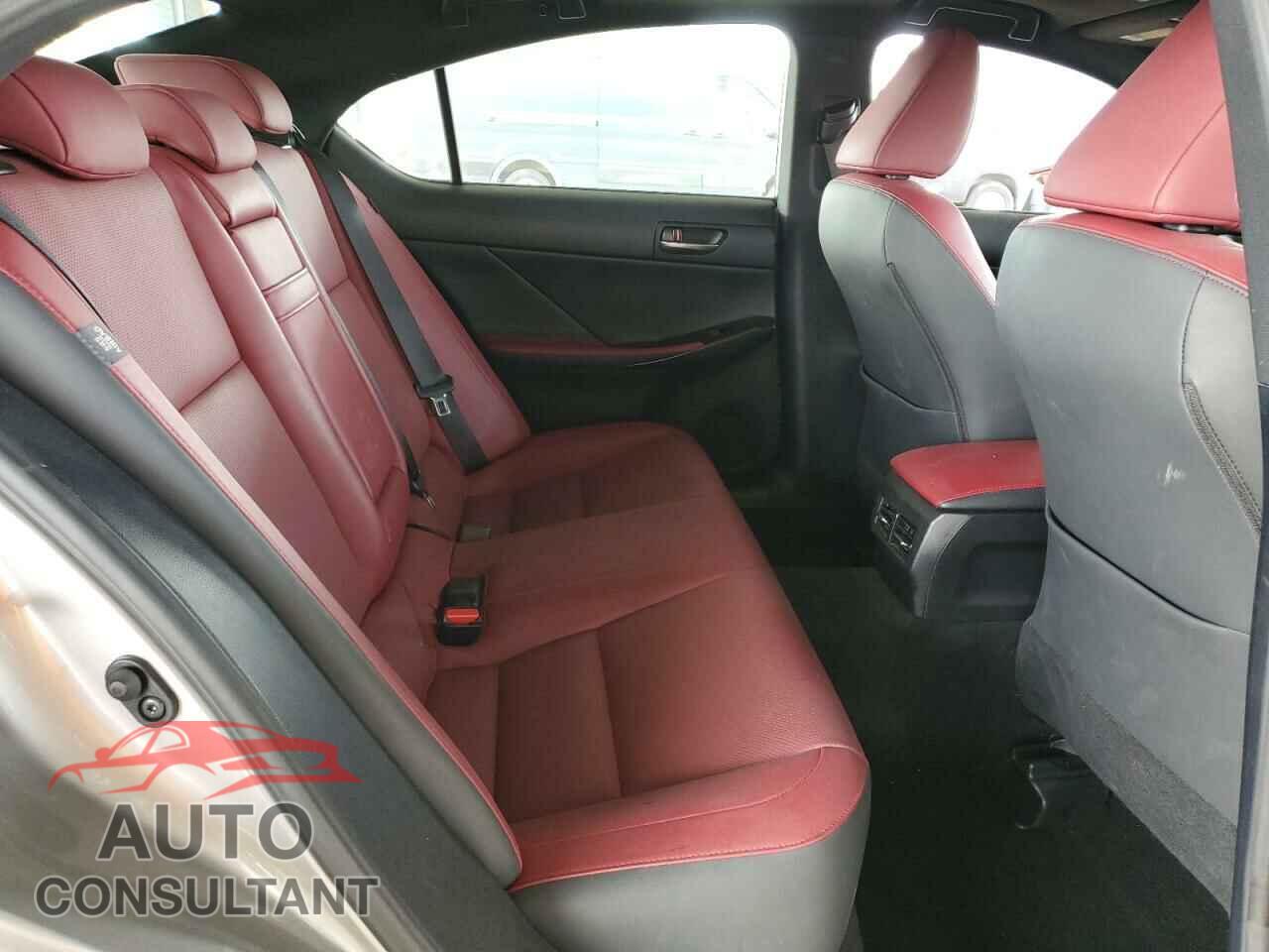 LEXUS IS 2021 - JTHCA1D21M5115872