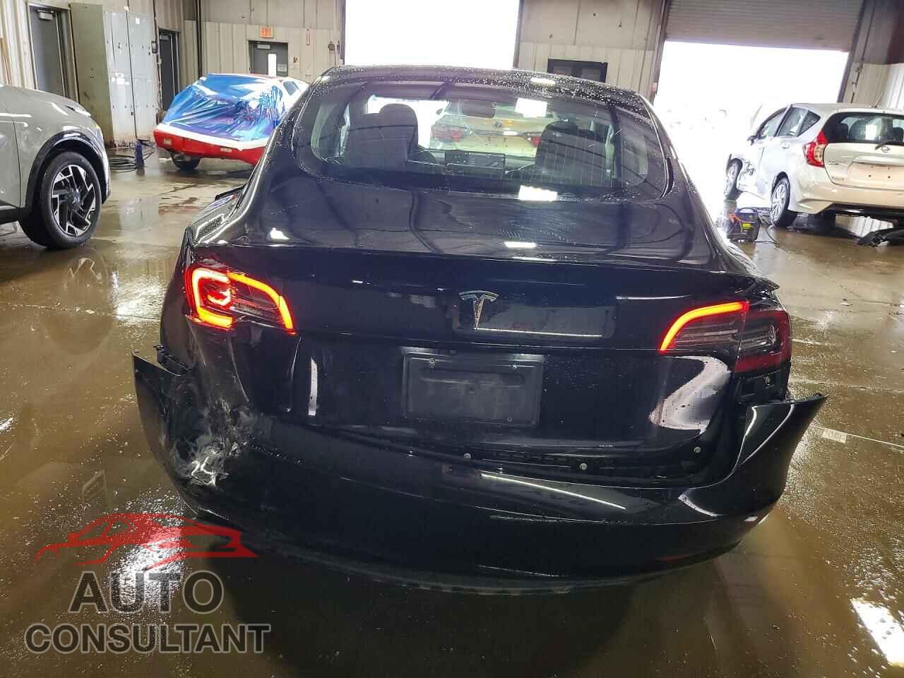 TESLA MODEL 3 2019 - 5YJ3E1EA9KF304678