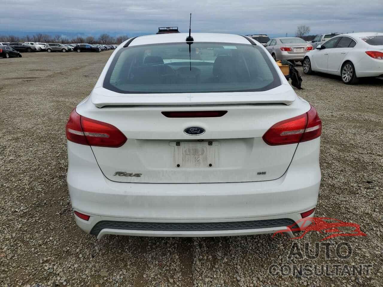 FORD FOCUS 2016 - 1FADP3F2XGL310386