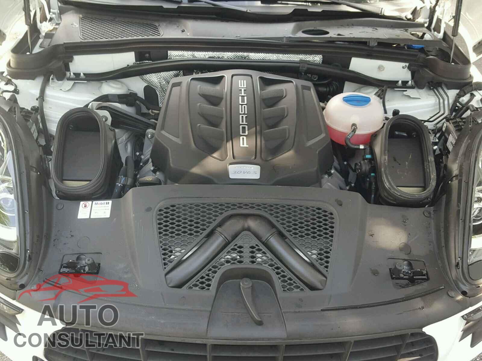 PORSCHE MACAN 2018 - WP1AB2A5XJLB32962