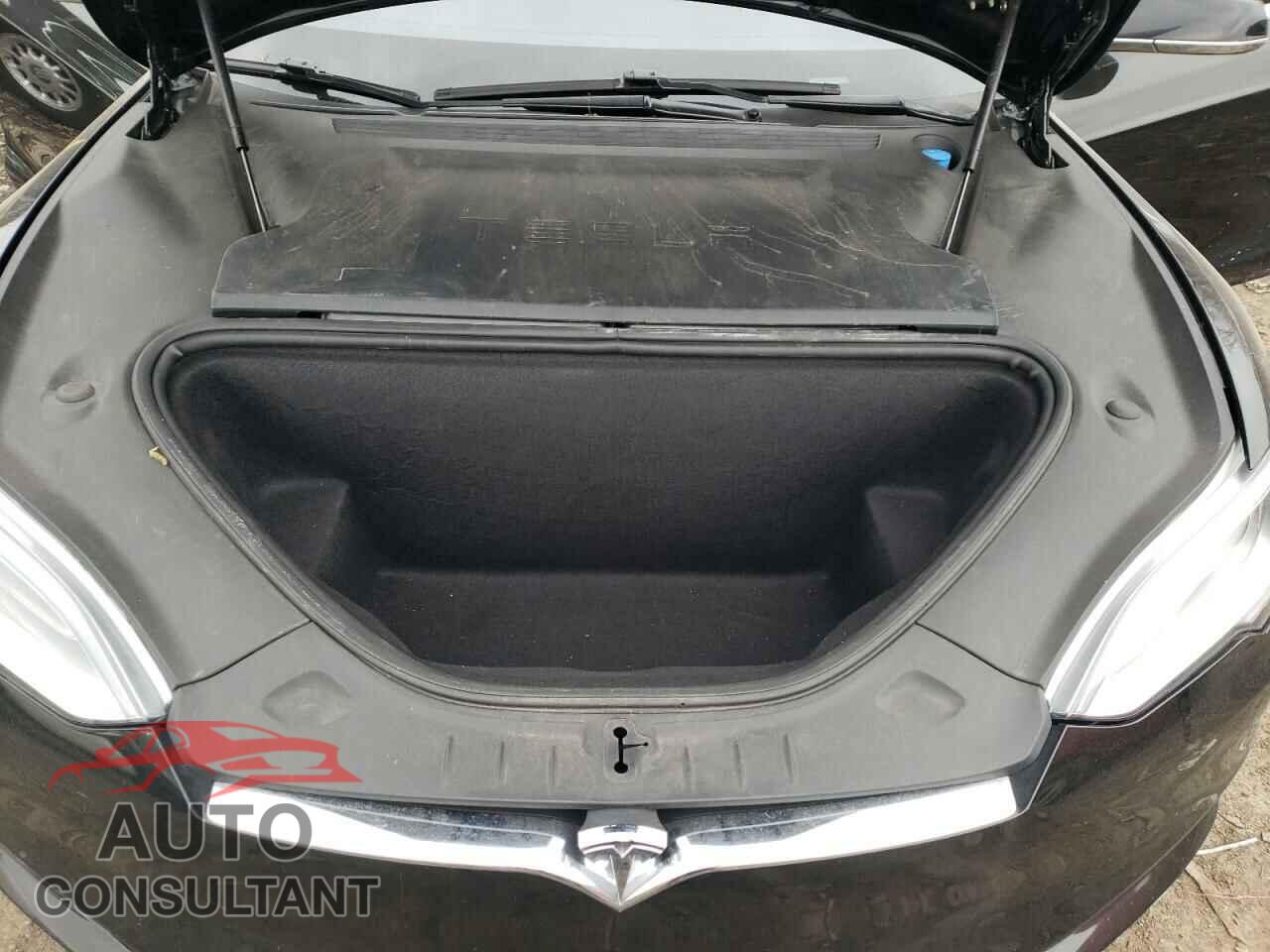 TESLA MODEL S 2018 - 5YJSA1E23JF293532
