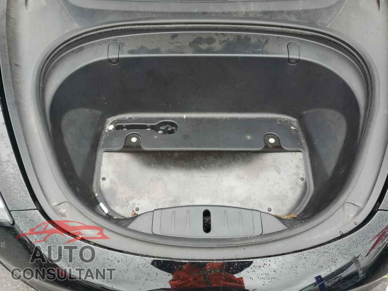 TESLA MODEL 3 2018 - 5YJ3E1EB6JF068272