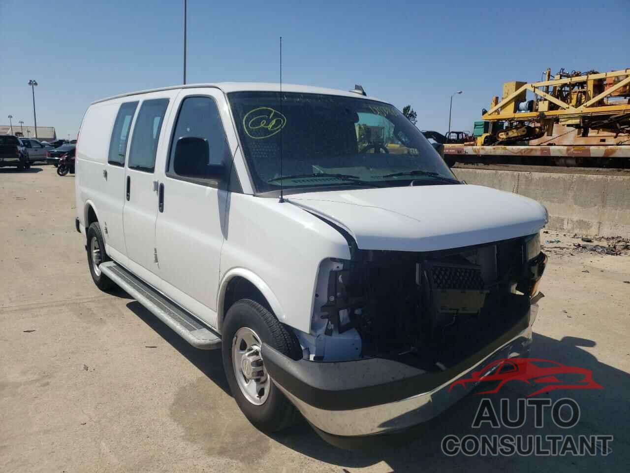 CHEVROLET EXPRESS 2020 - 1GCWGAFG8L1264517