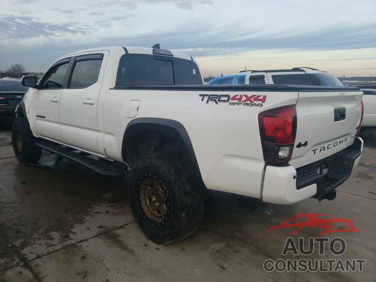 TOYOTA TACOMA 2018 - 3TMDZ5BN3JM046952