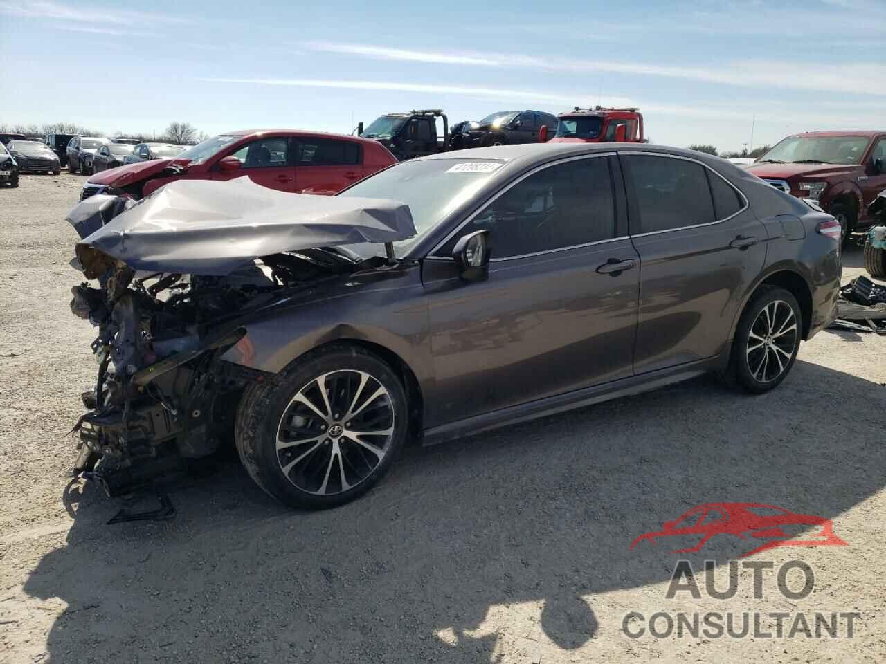 TOYOTA CAMRY 2020 - 4T1G11AKXLU969055