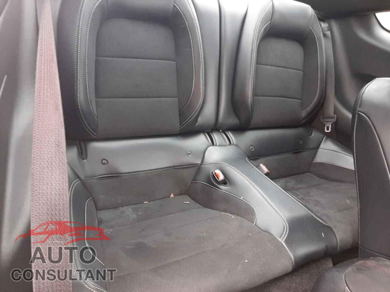 FORD MUSTANG 2017 - 1FA6P8CF9H5240219