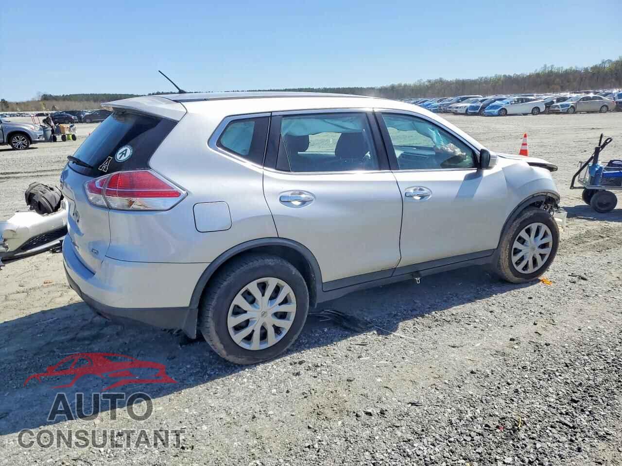 NISSAN ROGUE 2015 - KNMAT2MV2FP525817