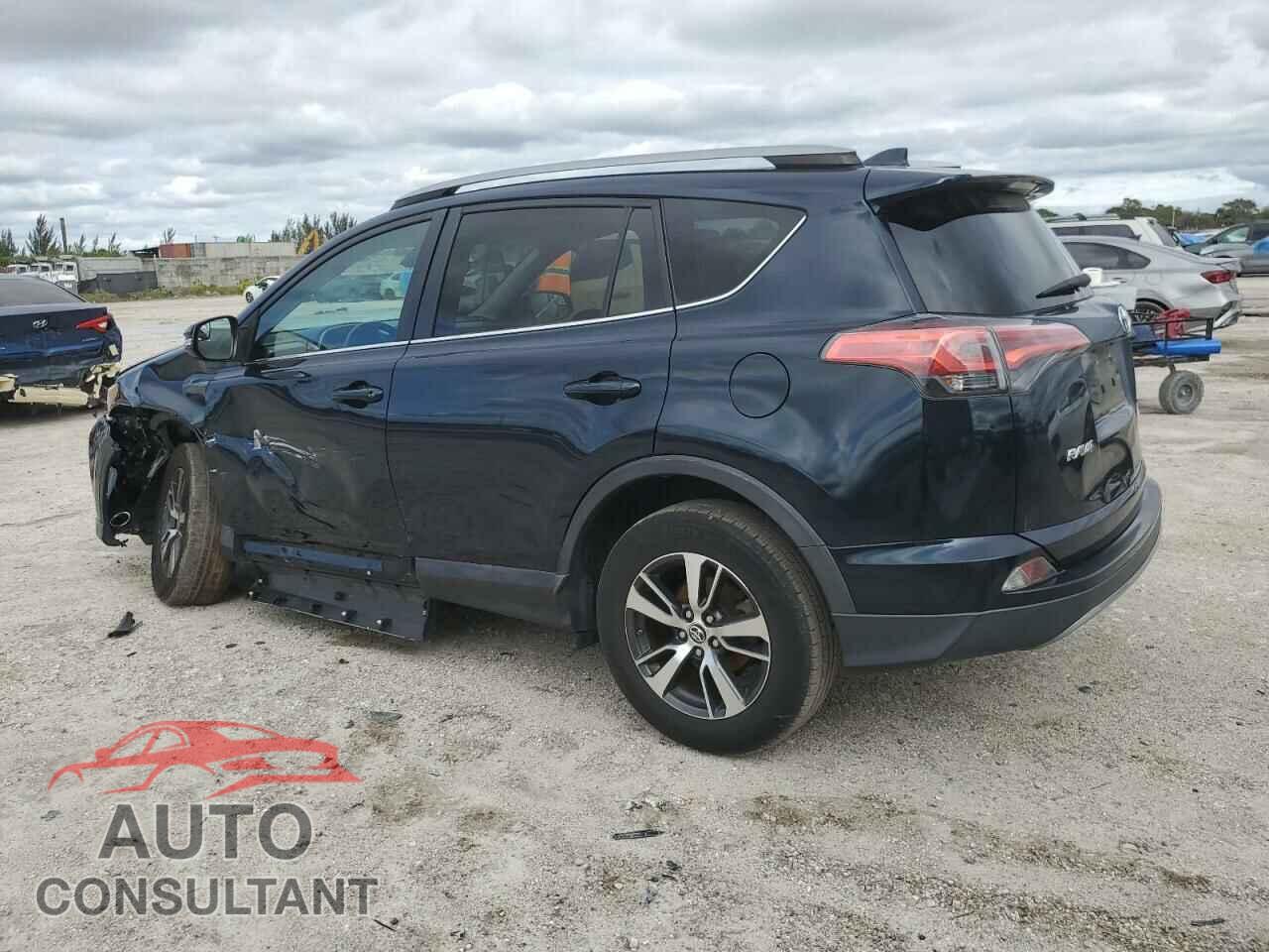 TOYOTA RAV4 2017 - 2T3RFREV3HW659048