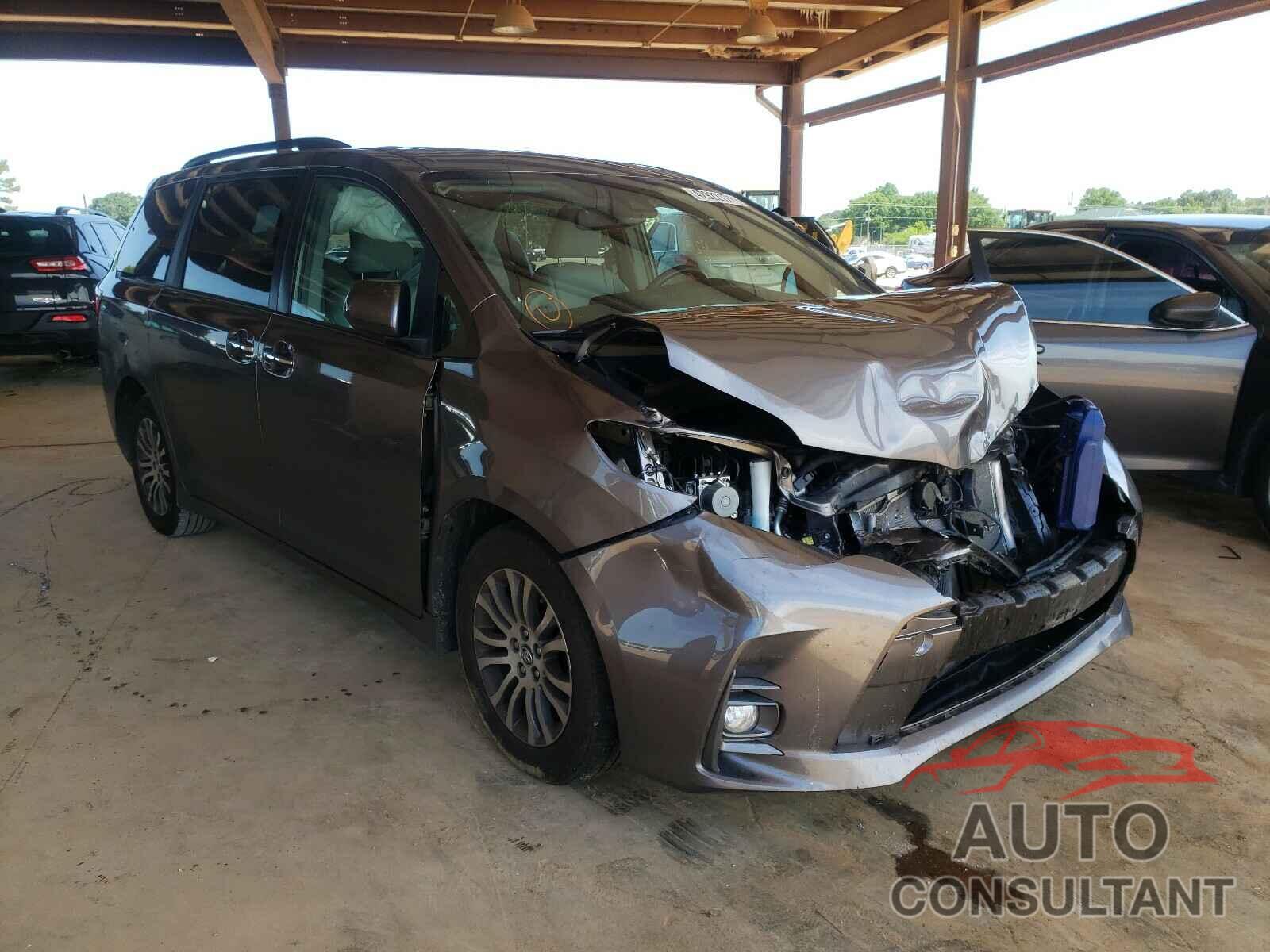 TOYOTA SIENNA 2019 - 5TDYZ3DC9KS009682