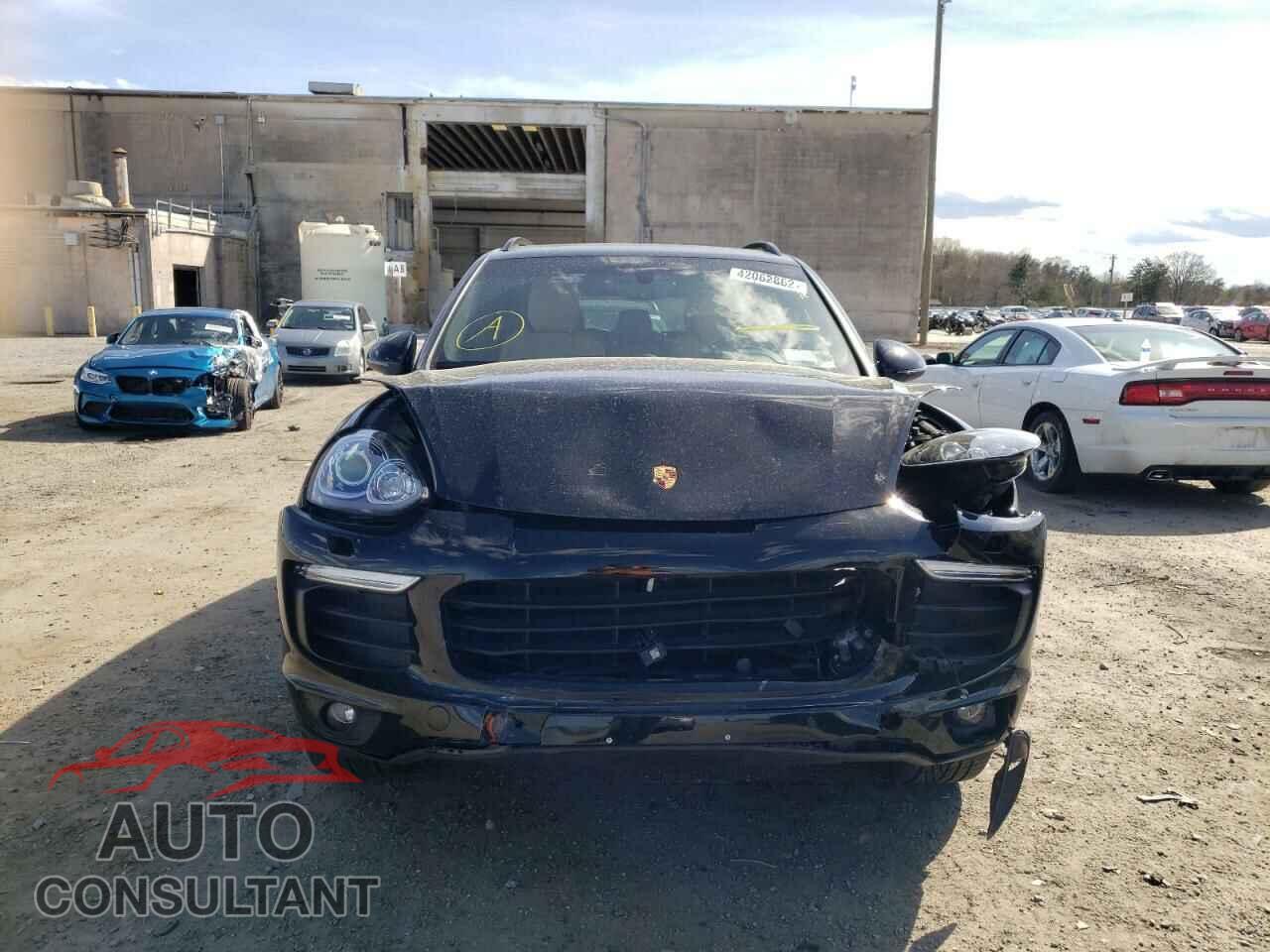 PORSCHE CAYENNE 2017 - WP1AA2A21HKA87337