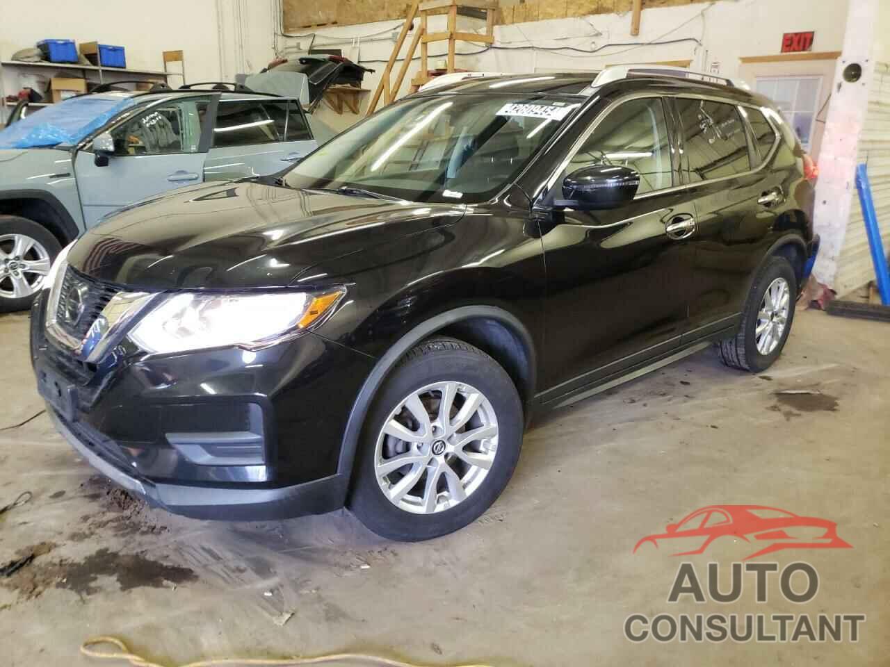 NISSAN ROGUE 2018 - KNMAT2MVXJP608422